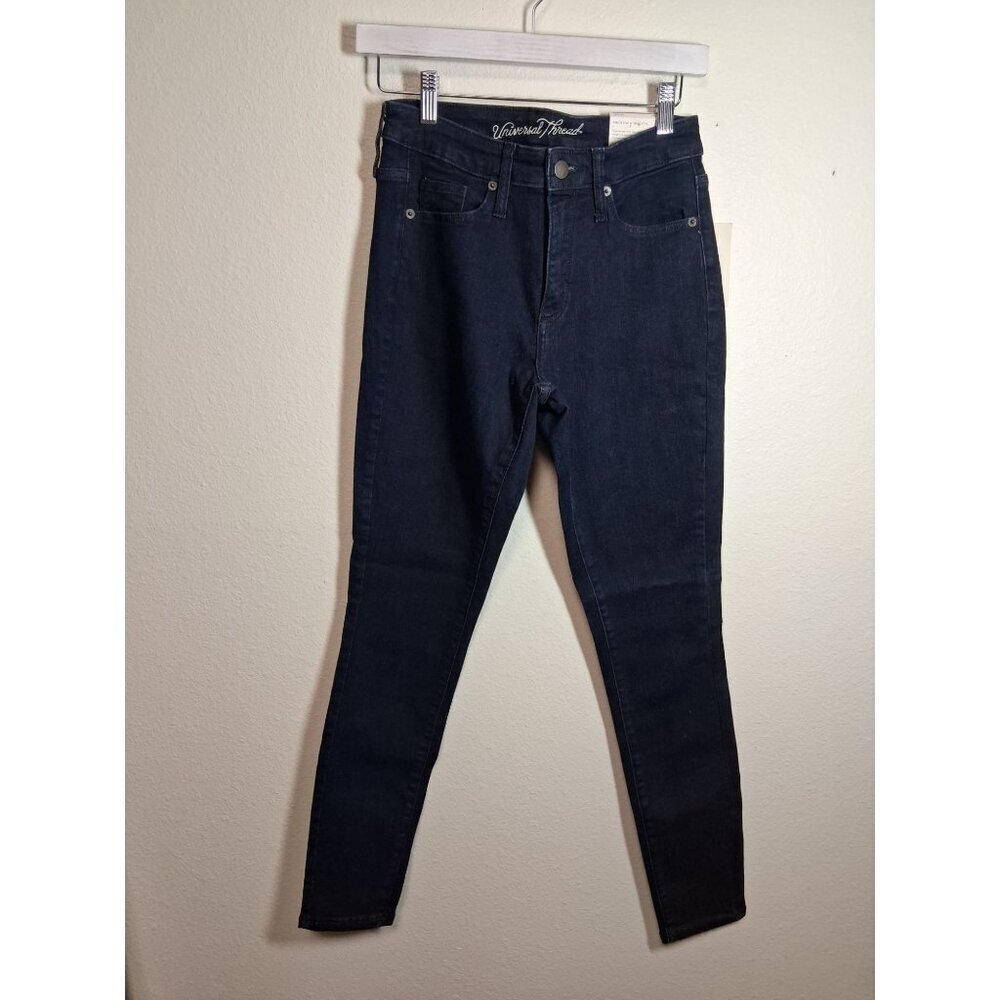 NWT Universal Thread Denim Blue Jeans High Rise Skinny Size 4